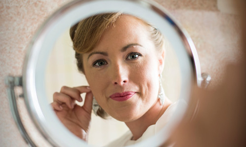 Making up the Bride